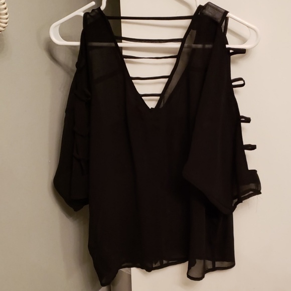 Top - Picture 3 of 4